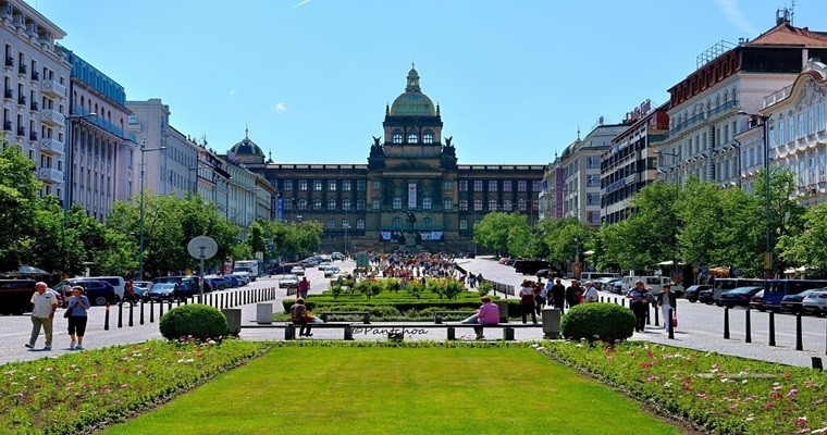 Prag-Beč 2